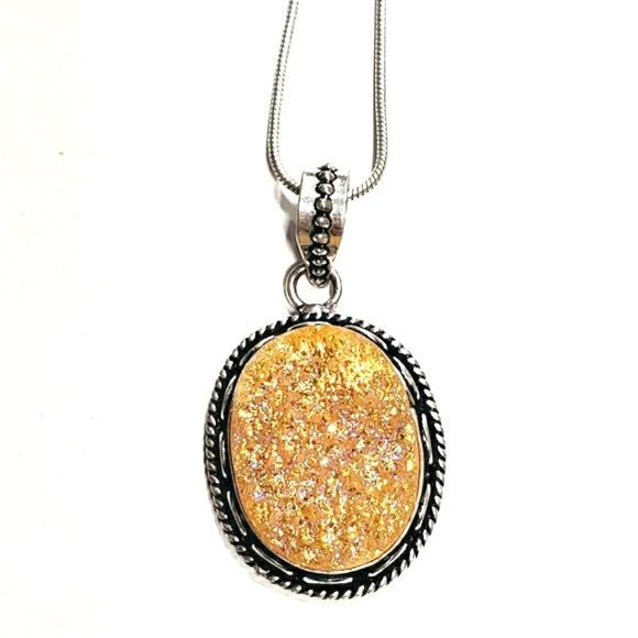 Sunflower Yellow Gold Sparkle Druzy Gemstones - Picture 4 of 12